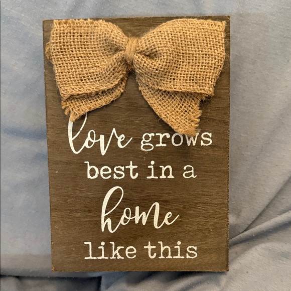 None Other - Rustic Burlap Bow Wall Sign - "Love Grows Best in a Home Like This"